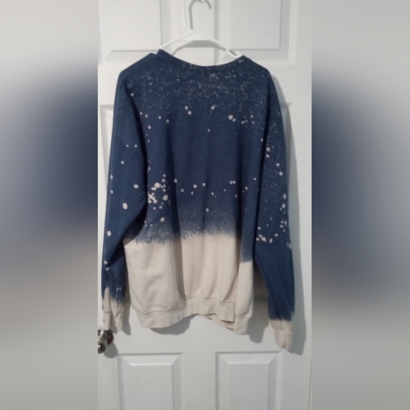 Tultex Blue and Cream Sweatshirt Casual Pullover - Picture 3 of 3